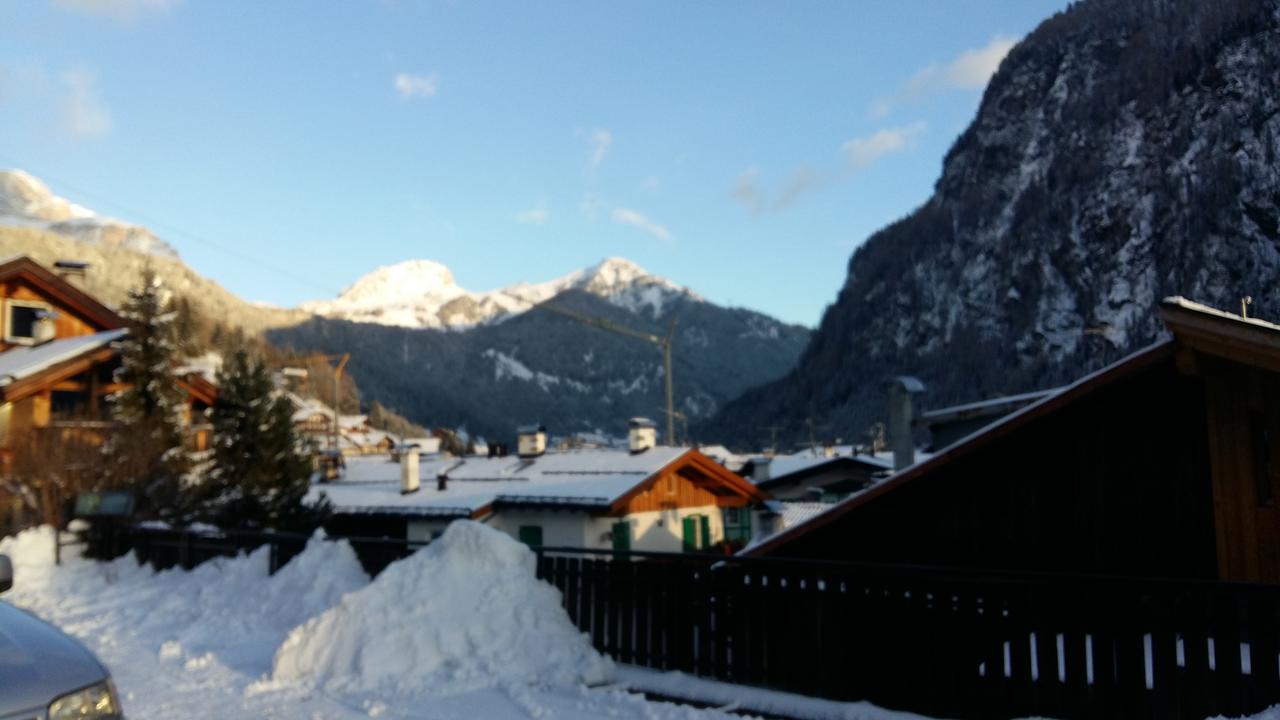 Hotel Nevada Campitello di Fassa Exterior foto